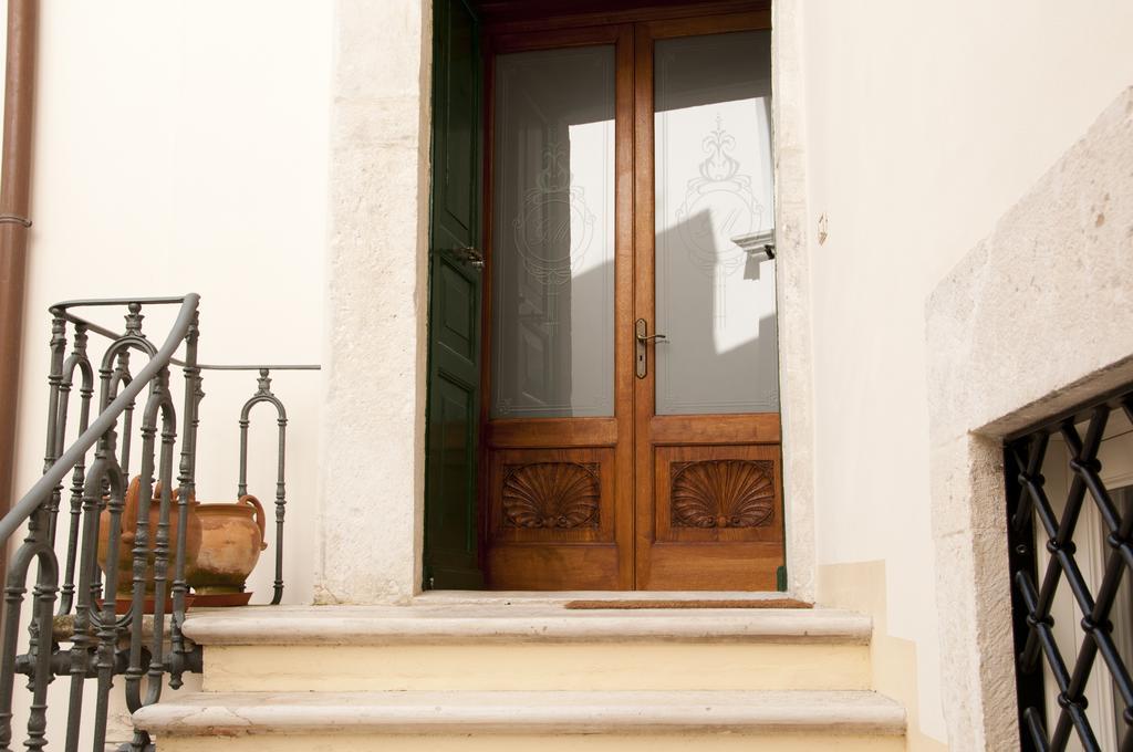 Bed And Breakfast Palazzo Santorelliビトント エクステリア 写真